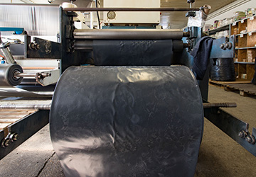 Pap-et Kft. - Szelektív kukazsákok, takarófóliák, újrahasznosított és környezetbarát anyagokból, egy élhetőbb környezetért. 